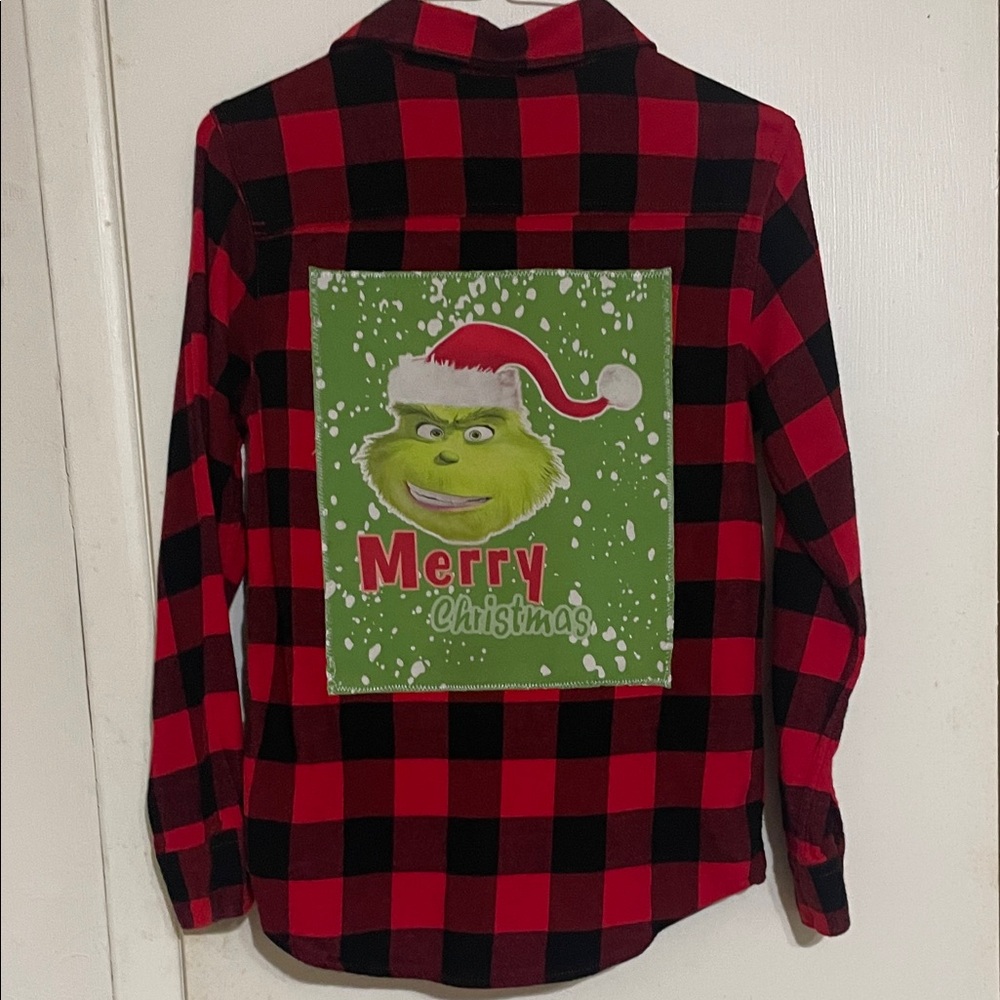 Wonder Nation Red and Black Plaid Grinch Shirt